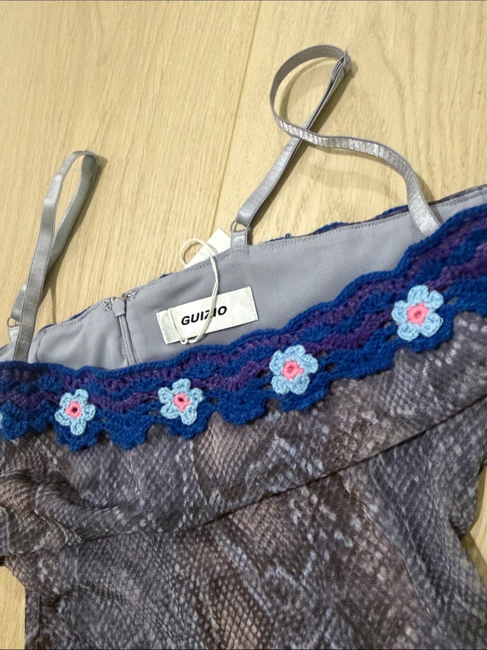 Guizio Blue Snake-Print Slip Dress with Floral Trim - Picture 3 of 3